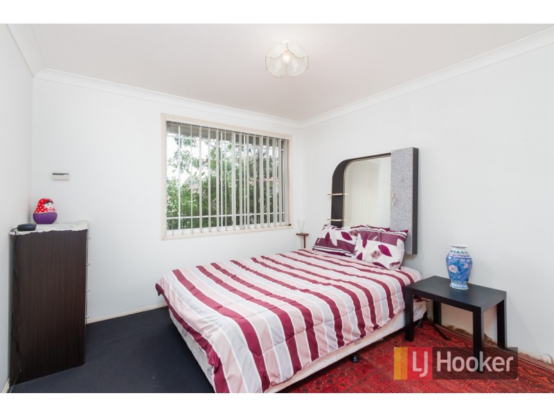 24 Rathmore Circuit, Glendenning NSW 2761