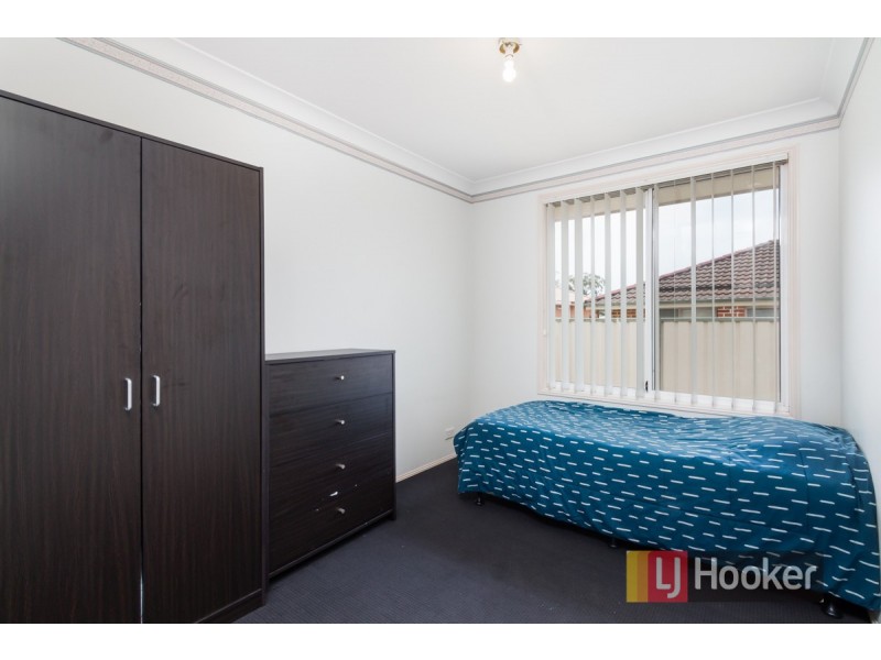 24 Rathmore Circuit, Glendenning NSW 2761