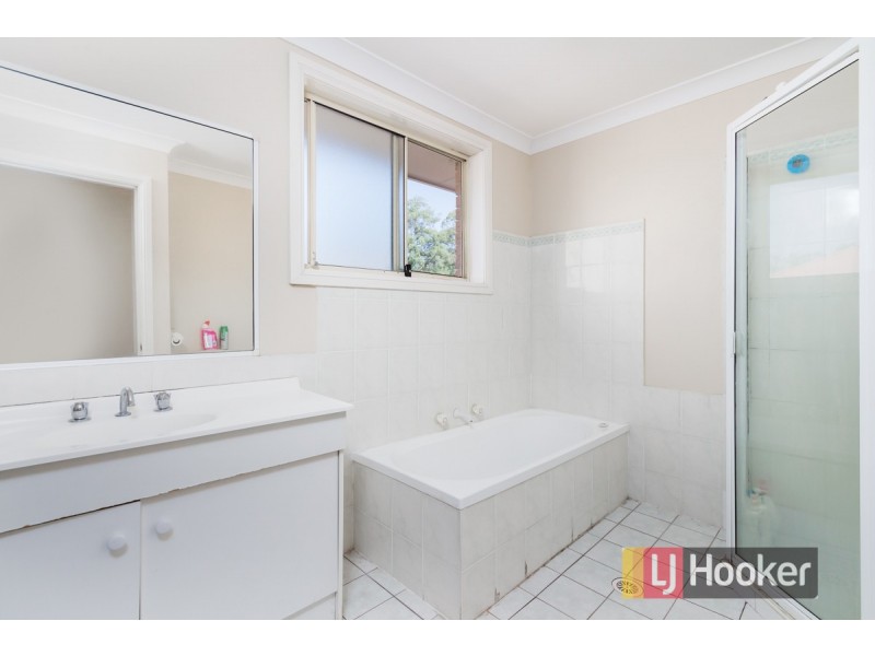 1/2 Charlotte Road, Rooty Hill NSW 2766