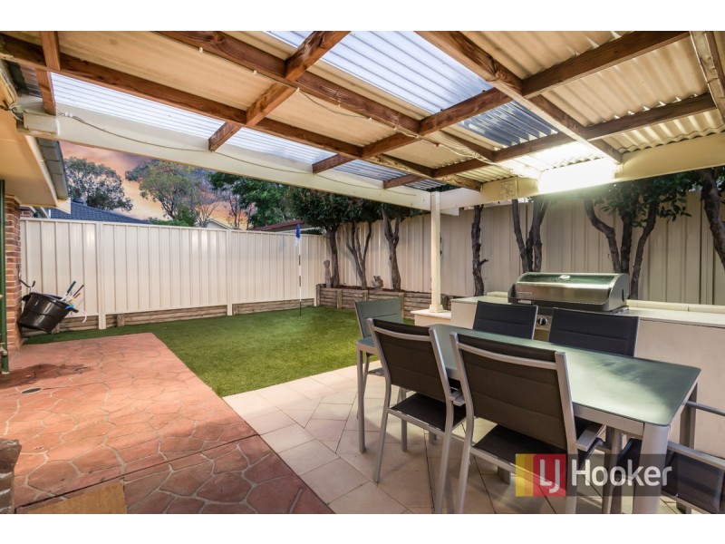 9 Ernest Street, Glenwood NSW 2768