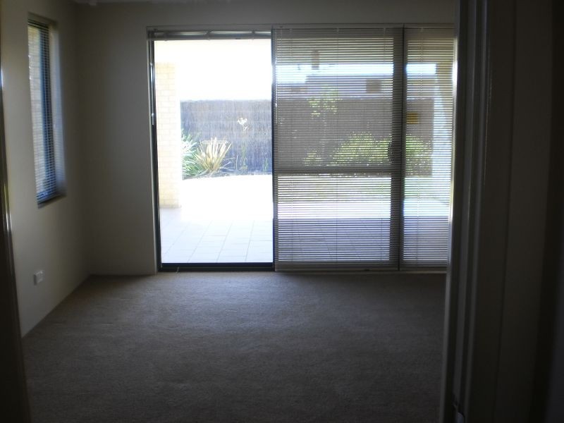 24 Sapphire Road, Dalyellup WA 6230