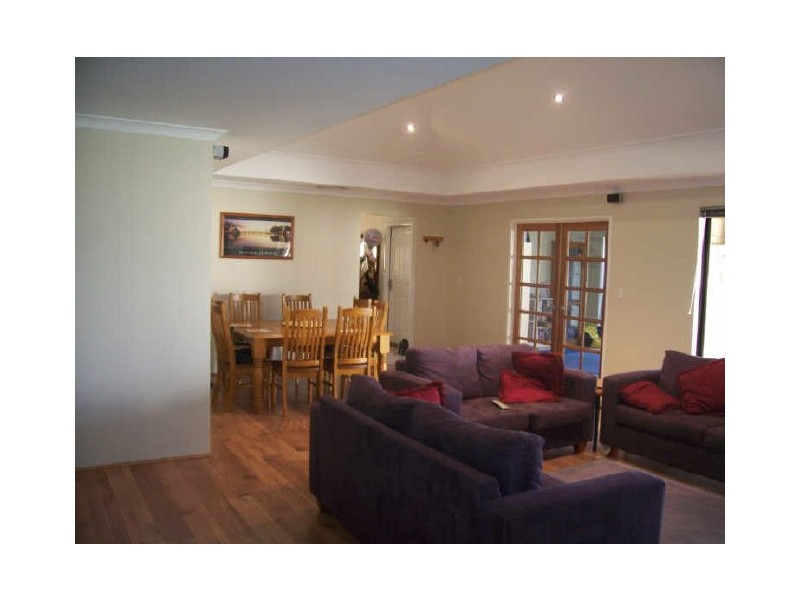 119 Hornibrook Road, Dalyellup WA 6230