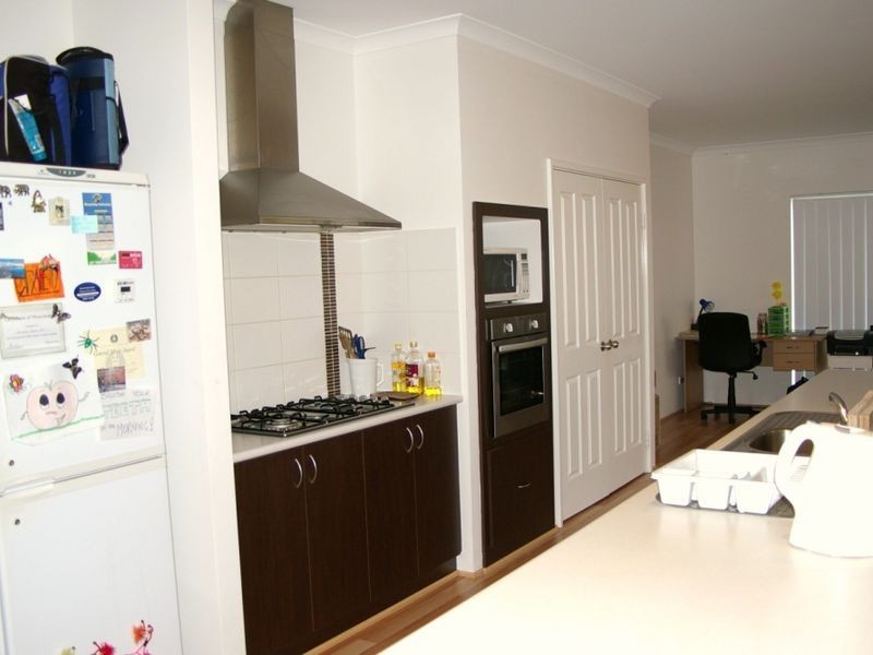 34 Nicolay Approach, Dalyellup WA 6230