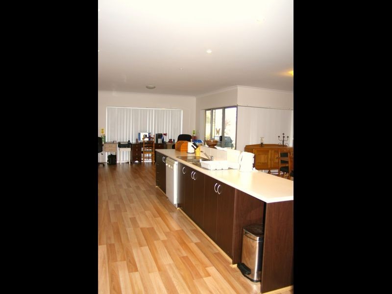 34 Nicolay Approach, Dalyellup WA 6230