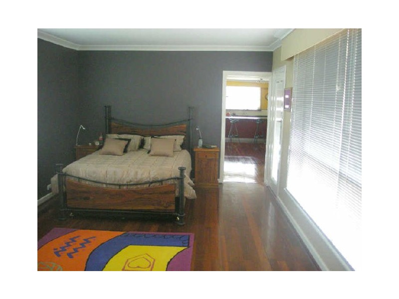 33 Wollaston Crescent, Bunbury WA 6230