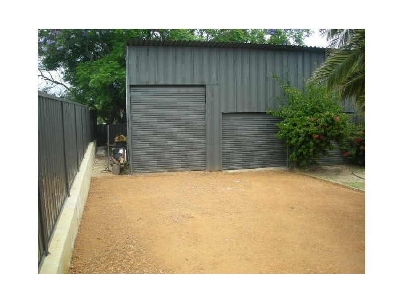 33 Wollaston Crescent, Bunbury WA 6230