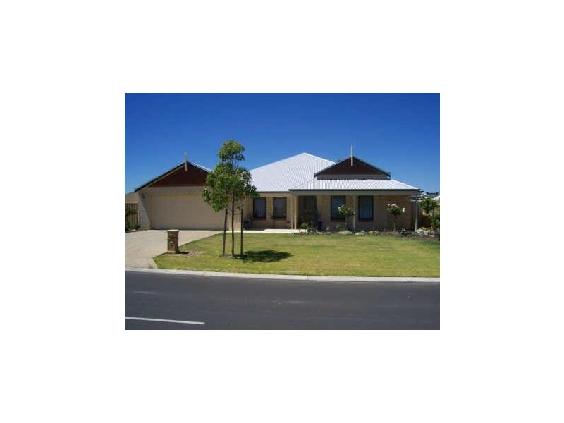 15 Murchison Parade, Eaton WA 6232