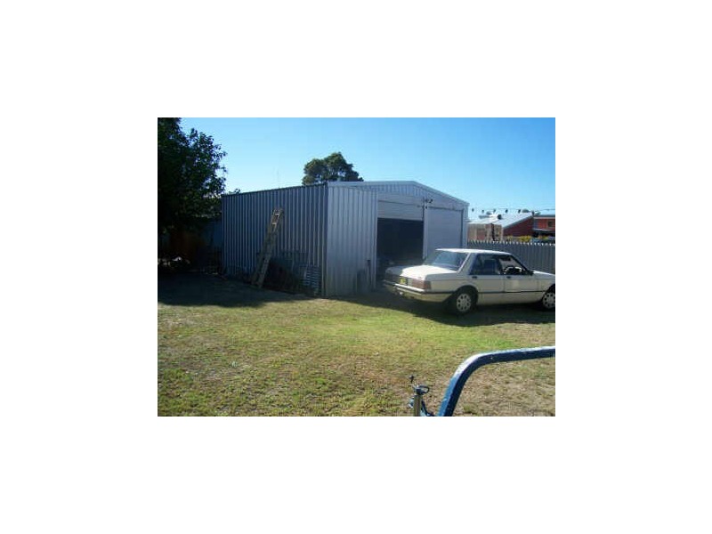 35 Gibbs Street, Carey Park WA 6230