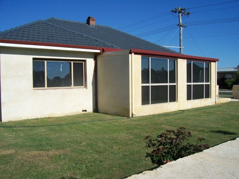 63 King Road, East Bunbury WA 6230