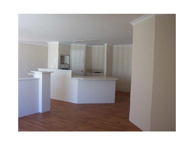 4 Ballarat Court, Eaton WA 6232