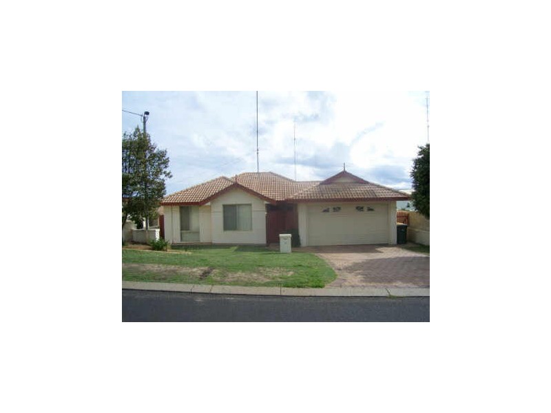 3/20 Upper Esplanade, Bunbury WA 6230