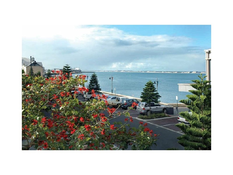 Unit 6/23 Casuarina Drive, Bunbury WA 6230