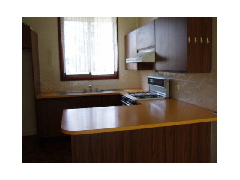 8 Timperley Road, Bunbury WA 6230