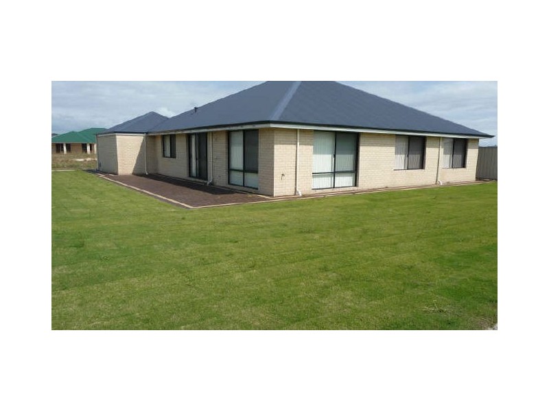 7 Denebola Drive, Australind WA 6233