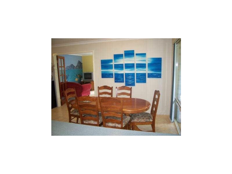 8 Admiralty Place, Australind WA 6233