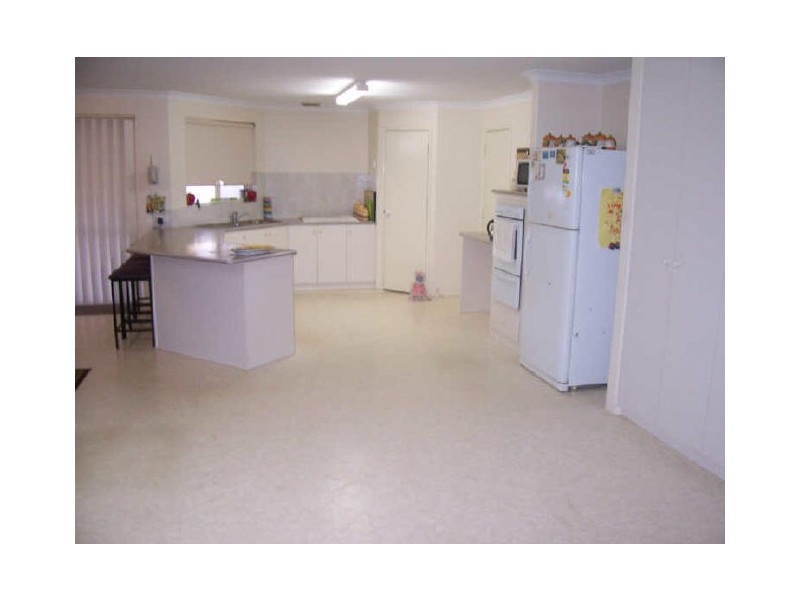 35 Stanton Street, Eaton WA 6232