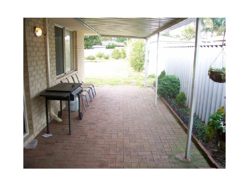 35 Stanton Street, Eaton WA 6232