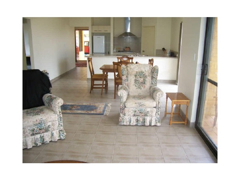 11c Elmbank Close, South Bunbury WA 6230