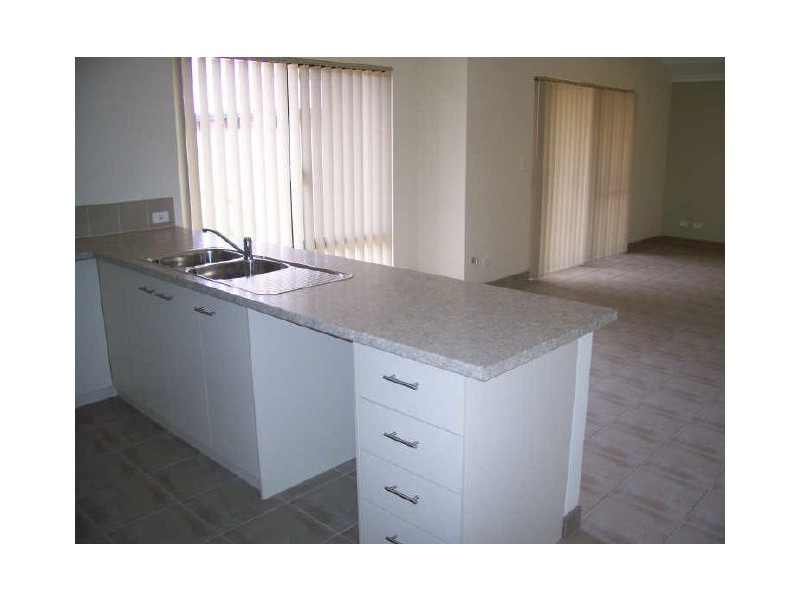 11c Elmbank Close, South Bunbury WA 6230