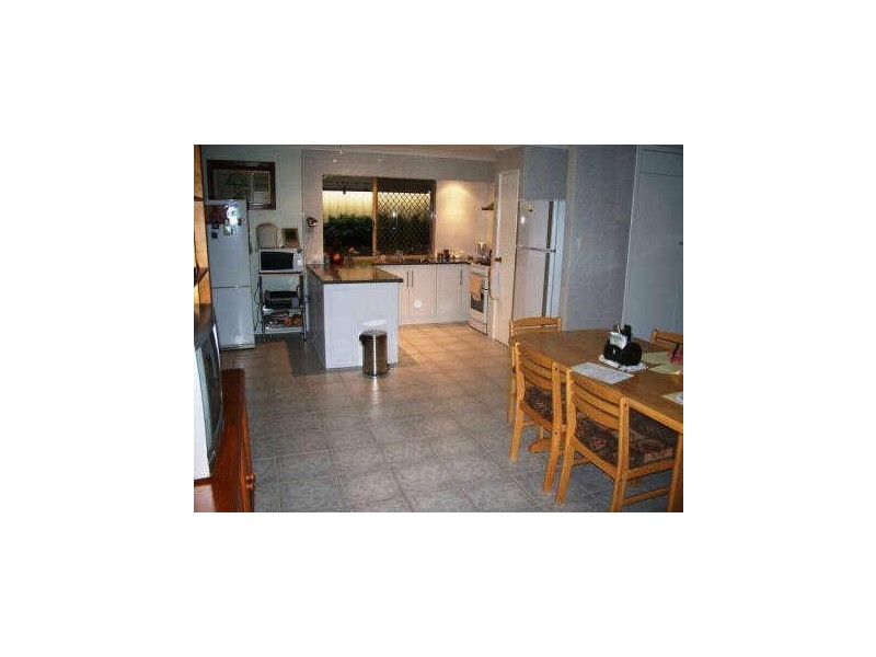 8 Crews Court, Bunbury WA 6230