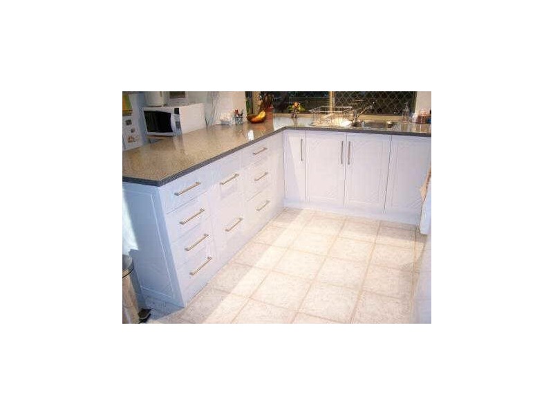 8 Crews Court, Bunbury WA 6230