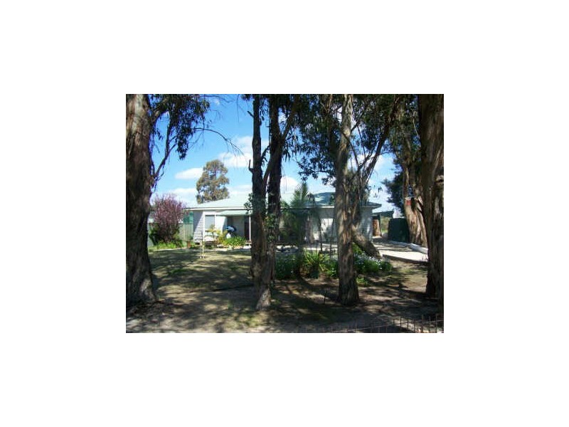 Suite 50 Waterloo Caravan Park, Picton East WA 6229