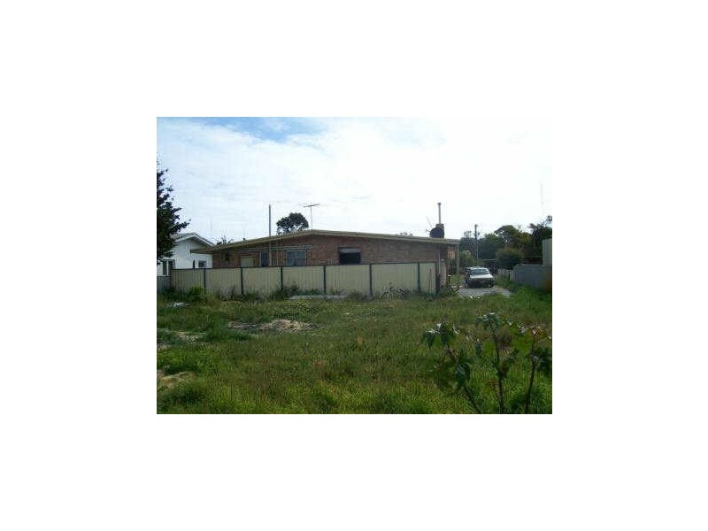 9 Wright Street, Withers WA 6230