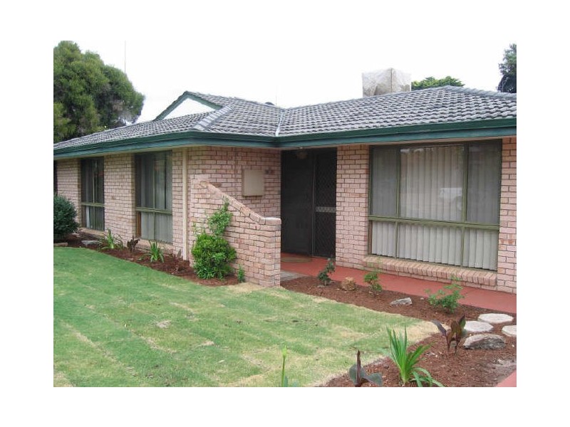 19 Montgomery Drive, Eaton WA 6232