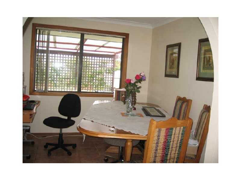 19 Montgomery Drive, Eaton WA 6232