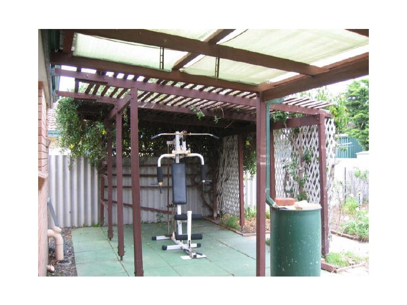 19 Montgomery Drive, Eaton WA 6232