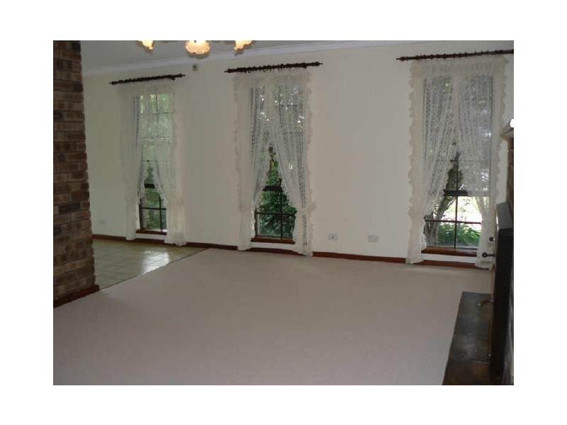 8 Buckton Place, Australind WA 6233