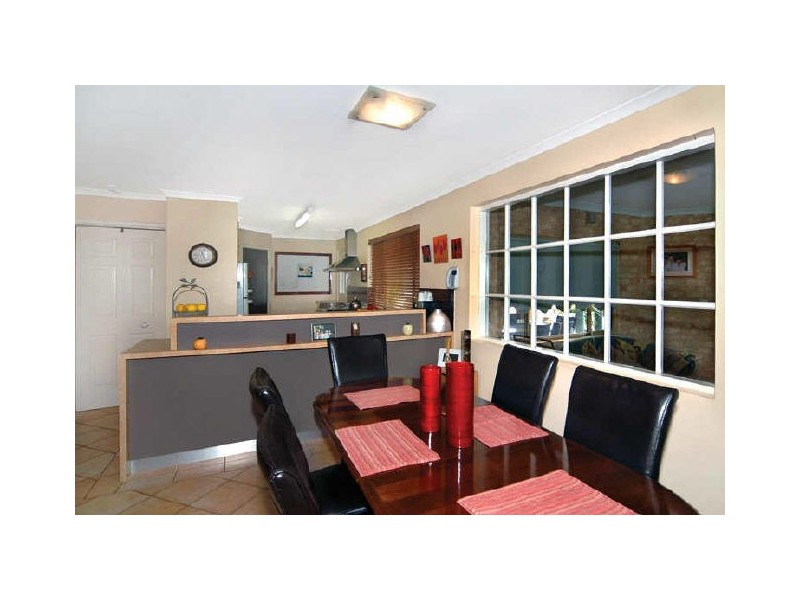 40 Barnes Avenue, Australind WA 6233