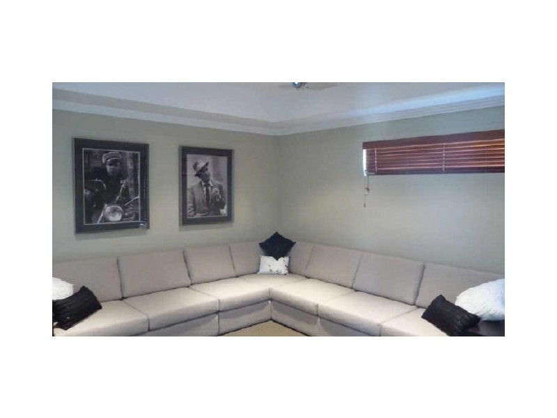 12 Lunar Avenue, Australind WA 6233