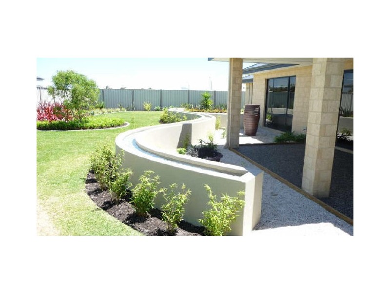 12 Lunar Avenue, Australind WA 6233