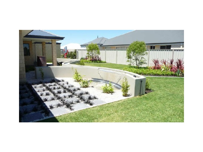 12 Lunar Avenue, Australind WA 6233