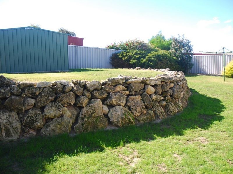 5 Hibiscus Street, Eaton WA 6232