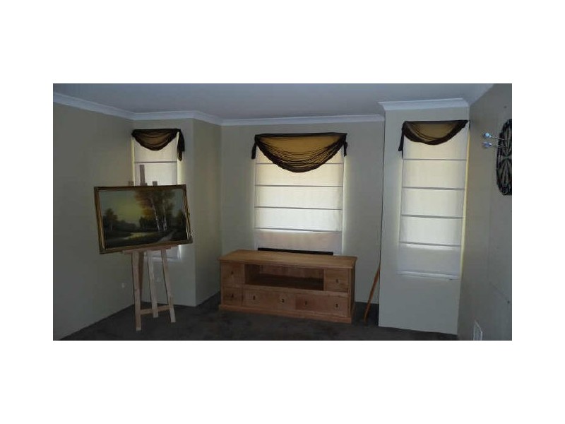 2 Howitt Way, Dalyellup WA 6230