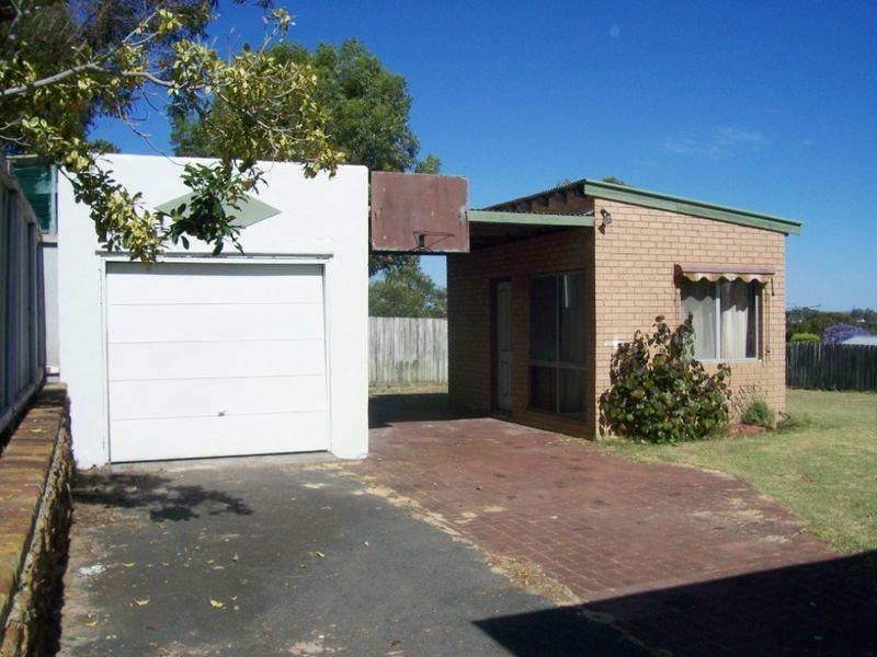 5 Wattle Street, Bunbury WA 6230