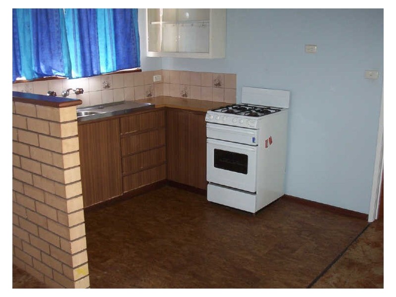 16 Constitution Street, South Bunbury WA 6230