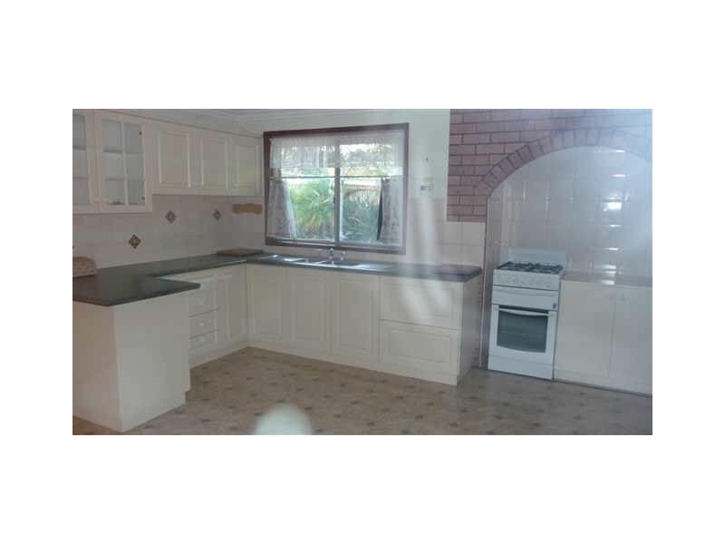 3 Lennard Street, Eaton WA 6232