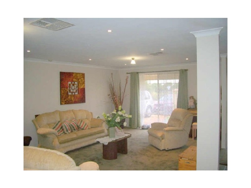 15 Leake Street, Eaton WA 6232