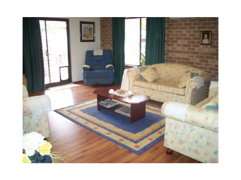 3 Edwards Place, Eaton WA 6232