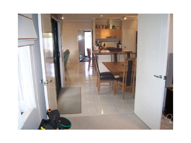 Unit 3/10a Bythorne Place, East Bunbury WA 6230