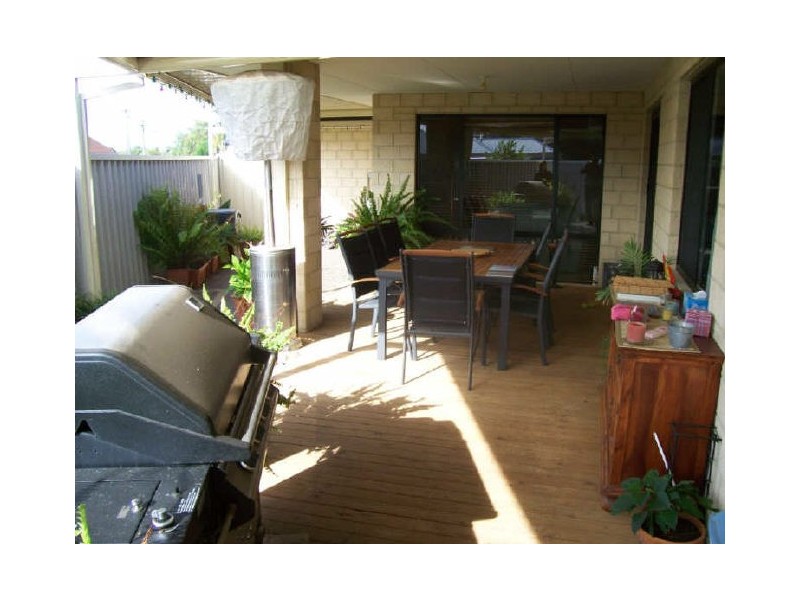 Unit 3/10a Bythorne Place, East Bunbury WA 6230