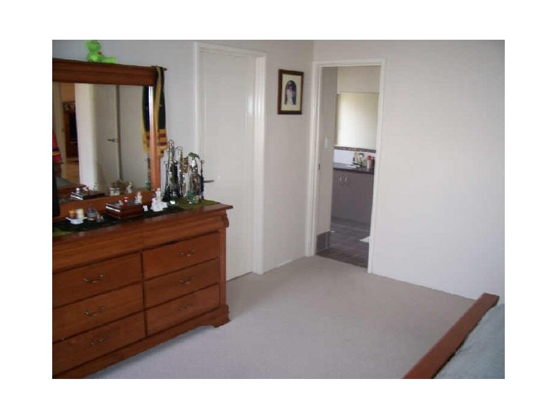 Unit 3/10a Bythorne Place, East Bunbury WA 6230