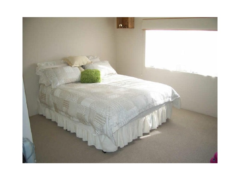 Unit 3/10a Bythorne Place, East Bunbury WA 6230