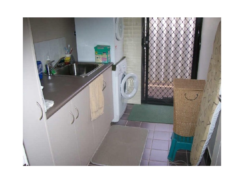 Unit 3/10a Bythorne Place, East Bunbury WA 6230