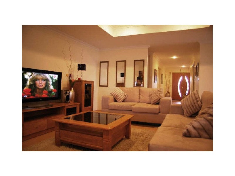 18 Sapphire Road, Dalyellup WA 6230