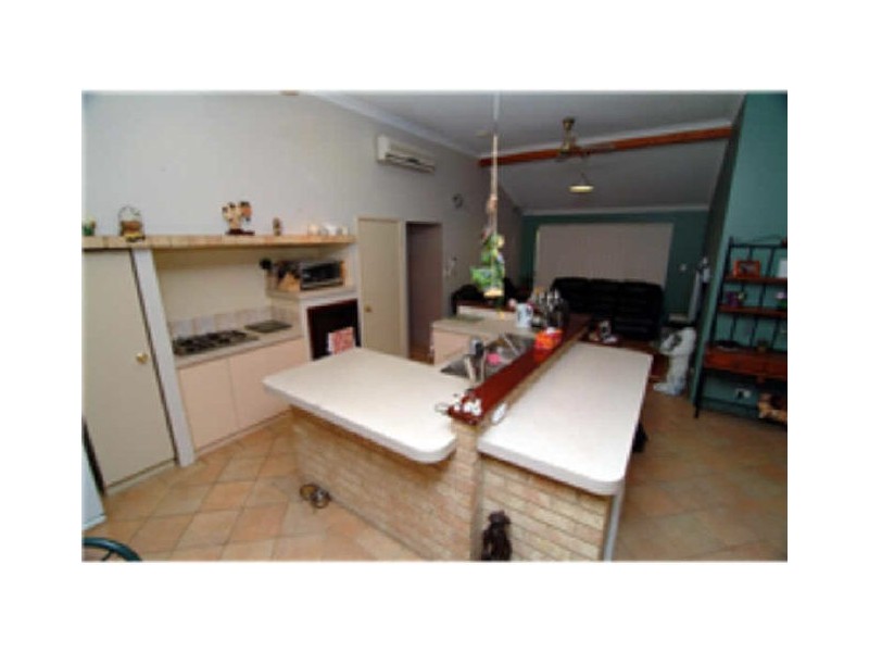 10 Chapple Drive, Australind WA 6233