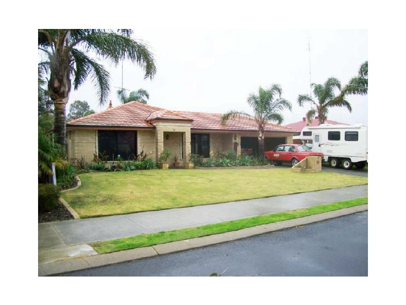 12 Somerville, College Grove WA 6230